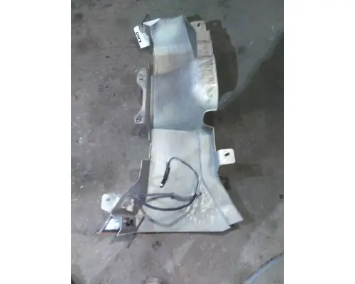 FREIGHTLINER CASCADIA 126 COWL