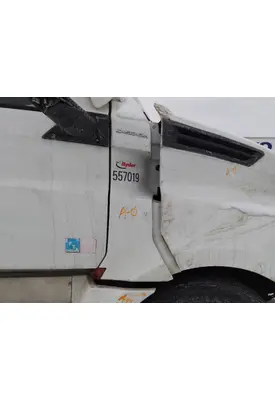 FREIGHTLINER CASCADIA 126 COWL