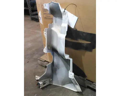 FREIGHTLINER CASCADIA 126 COWL