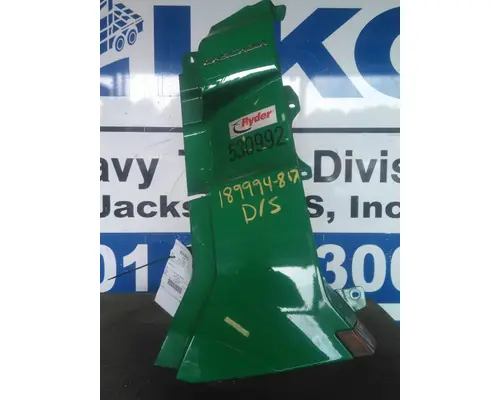 FREIGHTLINER CASCADIA 126 COWL