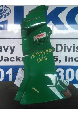 FREIGHTLINER CASCADIA 126 COWL