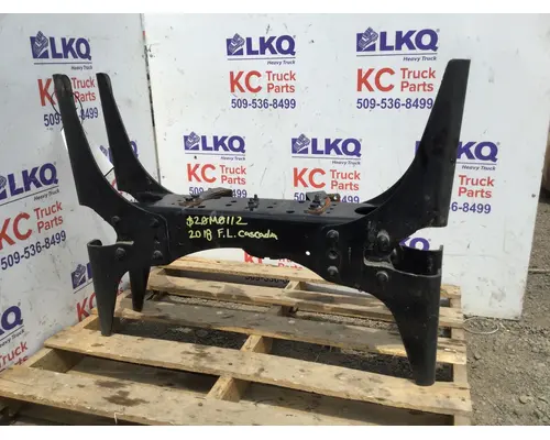 FREIGHTLINER CASCADIA 126 CROSSMEMBER