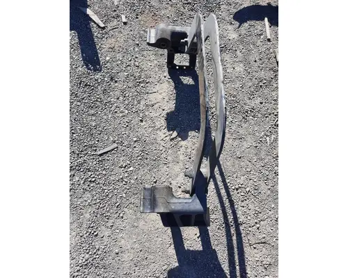 FREIGHTLINER CASCADIA 126 CROSSMEMBER