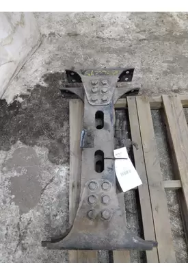 FREIGHTLINER CASCADIA 126 CROSSMEMBER
