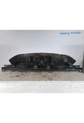 FREIGHTLINER CASCADIA 126 CROSSMEMBER