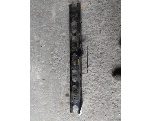 FREIGHTLINER CASCADIA 126 CROSSMEMBER