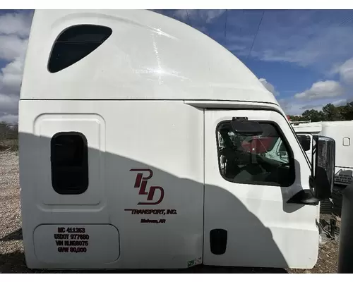 FREIGHTLINER CASCADIA 126 Cab Assembly