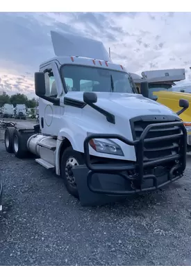 FREIGHTLINER CASCADIA 126 Cab