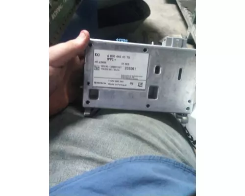 FREIGHTLINER CASCADIA 126 DASH CONTROL MODULE