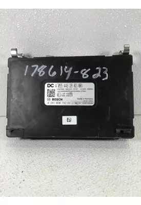 FREIGHTLINER CASCADIA 126 DASH CONTROL MODULE