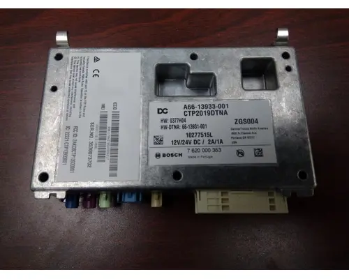 FREIGHTLINER CASCADIA 126 DASH CONTROL MODULE