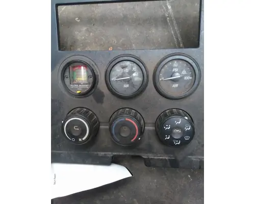 FREIGHTLINER CASCADIA 126 DASH PANEL