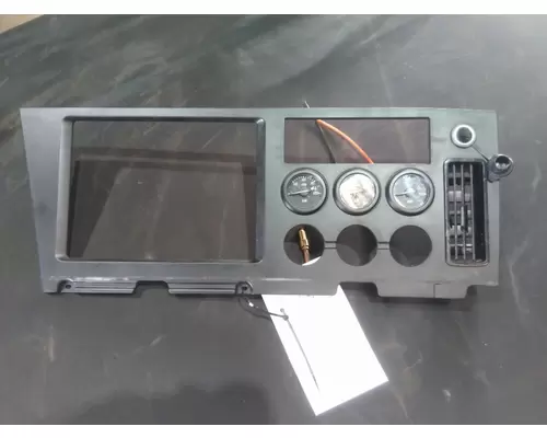 FREIGHTLINER CASCADIA 126 DASH PANEL