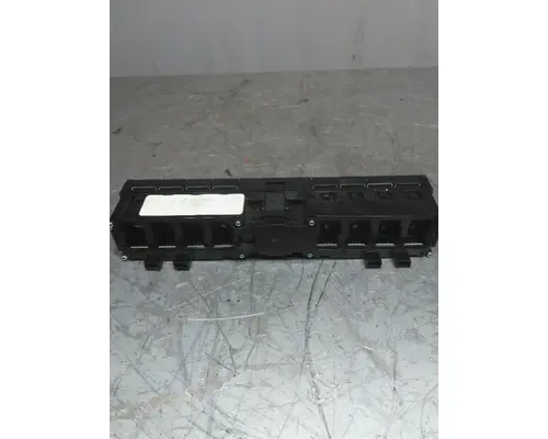 FREIGHTLINER CASCADIA 126 DASH PANEL