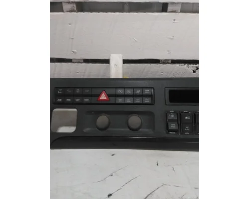 FREIGHTLINER CASCADIA 126 DASH PANEL
