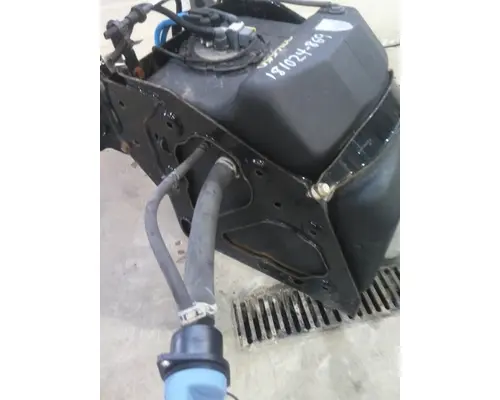 FREIGHTLINER CASCADIA 126 DEF TANK