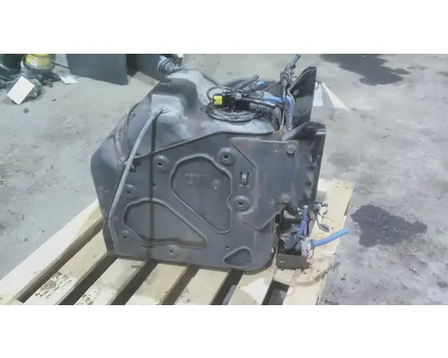 FREIGHTLINER CASCADIA 126 DEF TANK