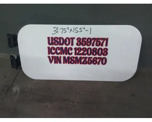 FREIGHTLINER CASCADIA 126 DOOR, COMPARTMENT