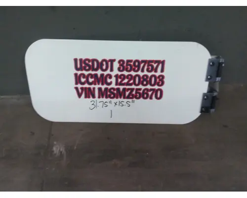 FREIGHTLINER CASCADIA 126 DOOR, COMPARTMENT