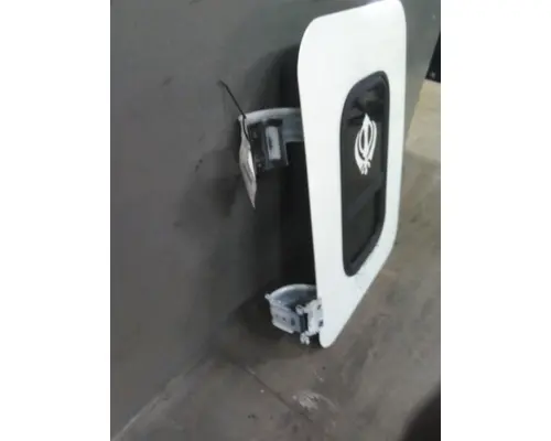 FREIGHTLINER CASCADIA 126 DOOR, COMPARTMENT