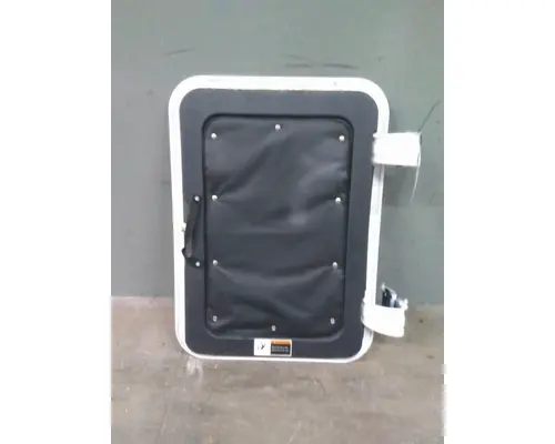 FREIGHTLINER CASCADIA 126 DOOR, COMPARTMENT