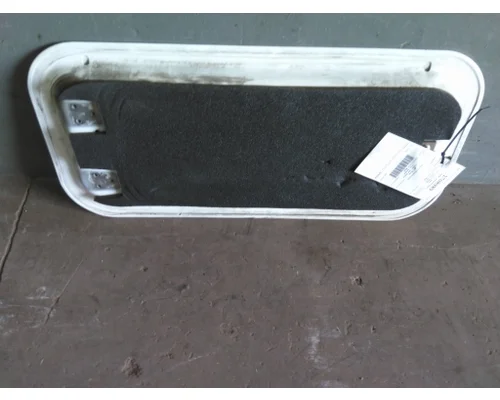 FREIGHTLINER CASCADIA 126 DOOR, COMPARTMENT
