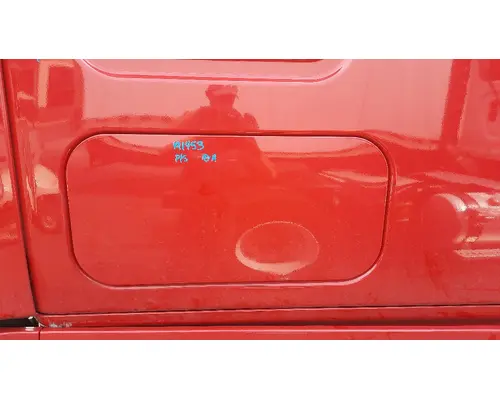 FREIGHTLINER CASCADIA 126 DOOR, COMPARTMENT