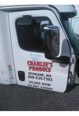 FREIGHTLINER CASCADIA 126 DOOR ASSEMBLY, FRONT