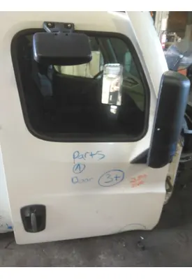 FREIGHTLINER CASCADIA 126 DOOR ASSEMBLY, FRONT
