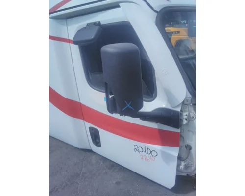 FREIGHTLINER CASCADIA 126 DOOR ASSEMBLY, FRONT
