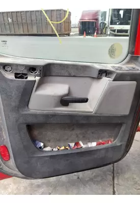 FREIGHTLINER CASCADIA 126 DOOR ASSEMBLY, FRONT