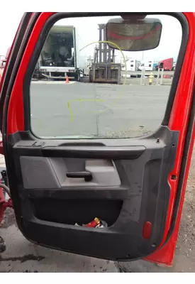 FREIGHTLINER CASCADIA 126 DOOR ASSEMBLY, FRONT