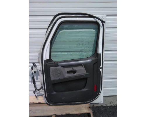 FREIGHTLINER CASCADIA 126 DOOR ASSEMBLY, FRONT
