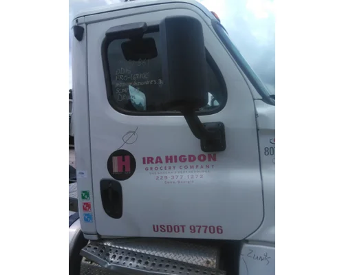 FREIGHTLINER CASCADIA 126 DOOR ASSEMBLY, FRONT