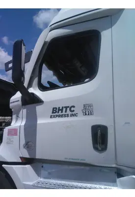 FREIGHTLINER CASCADIA 126 DOOR ASSEMBLY, FRONT