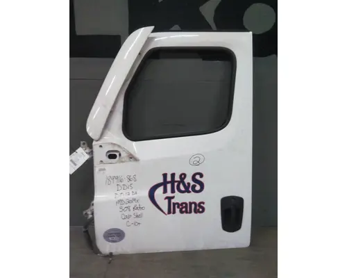 FREIGHTLINER CASCADIA 126 DOOR ASSEMBLY, FRONT