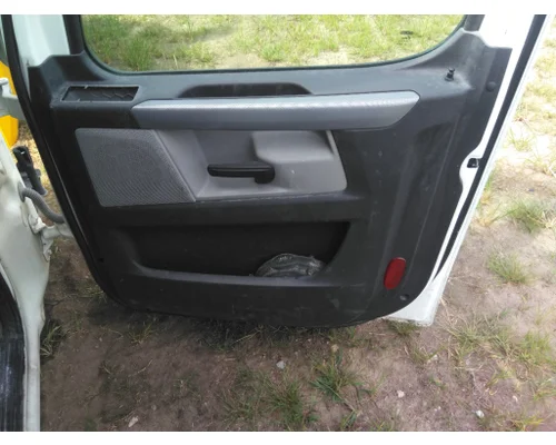 FREIGHTLINER CASCADIA 126 DOOR ASSEMBLY, FRONT