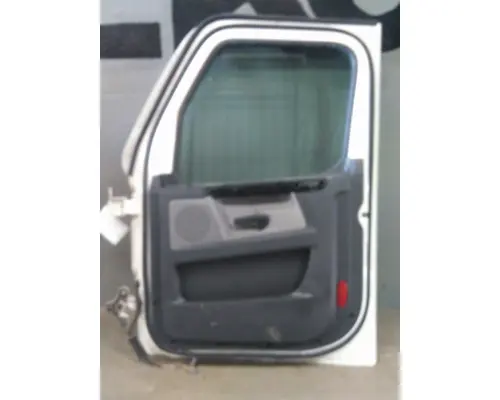 FREIGHTLINER CASCADIA 126 DOOR ASSEMBLY, FRONT