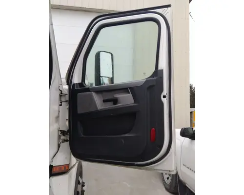 FREIGHTLINER CASCADIA 126 DOOR ASSEMBLY, FRONT