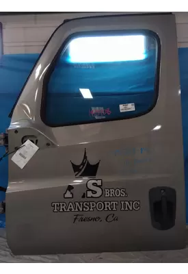 FREIGHTLINER CASCADIA 126 DOOR ASSEMBLY, FRONT