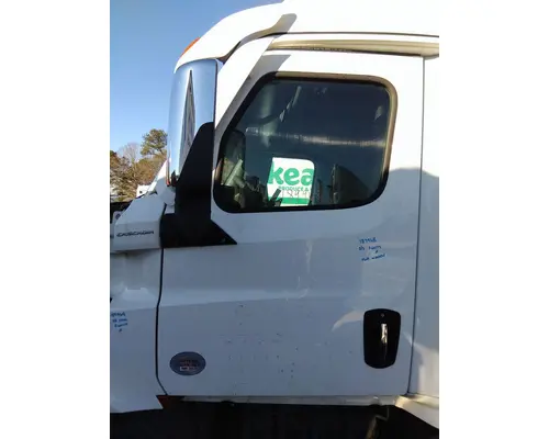 FREIGHTLINER CASCADIA 126 DOOR ASSEMBLY, FRONT