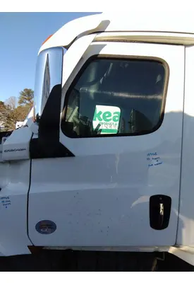 FREIGHTLINER CASCADIA 126 DOOR ASSEMBLY, FRONT