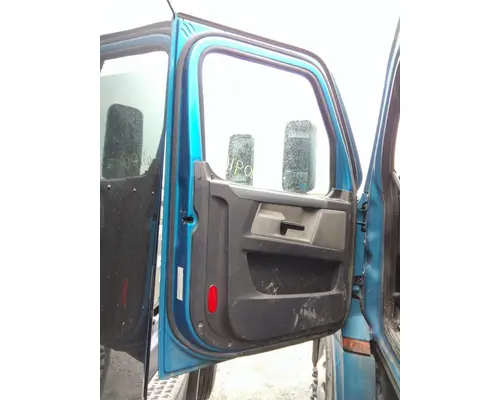 FREIGHTLINER CASCADIA 126 DOOR ASSEMBLY, FRONT