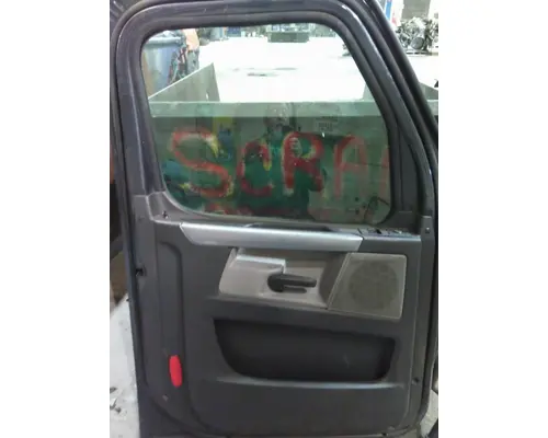 FREIGHTLINER CASCADIA 126 DOOR ASSEMBLY, FRONT