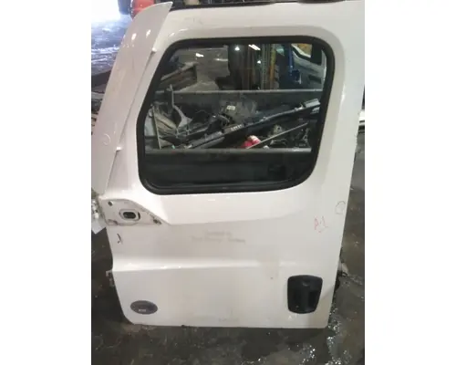 FREIGHTLINER CASCADIA 126 DOOR ASSEMBLY, FRONT