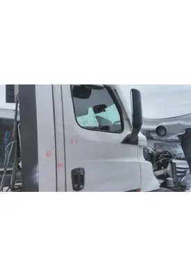 FREIGHTLINER CASCADIA 126 DOOR ASSEMBLY, FRONT