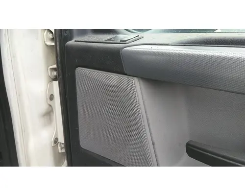 FREIGHTLINER CASCADIA 126 DOOR ASSEMBLY, FRONT