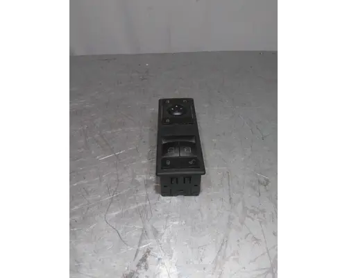 FREIGHTLINER CASCADIA 126 DOOR ELECTRICAL SWITCH