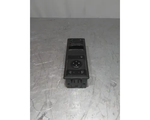 FREIGHTLINER CASCADIA 126 DOOR ELECTRICAL SWITCH