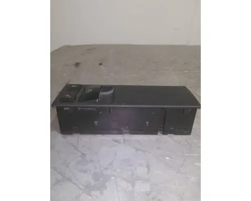 FREIGHTLINER CASCADIA 126 DOOR ELECTRICAL SWITCH
